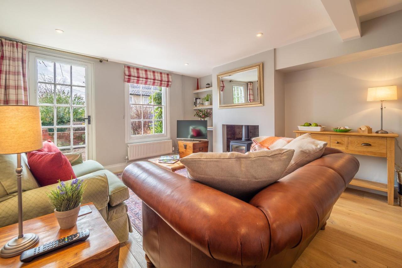 Adorable Cottage With A Log Burner In Heavenly Village - Constable Lodge Nayland Exteriér fotografie