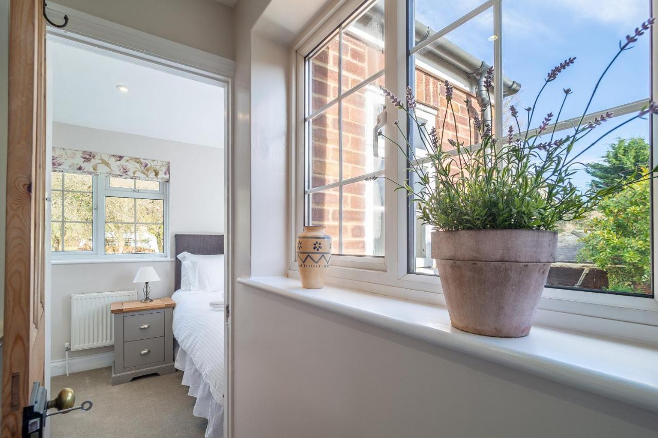 Adorable Cottage With A Log Burner In Heavenly Village - Constable Lodge Nayland Exteriér fotografie
