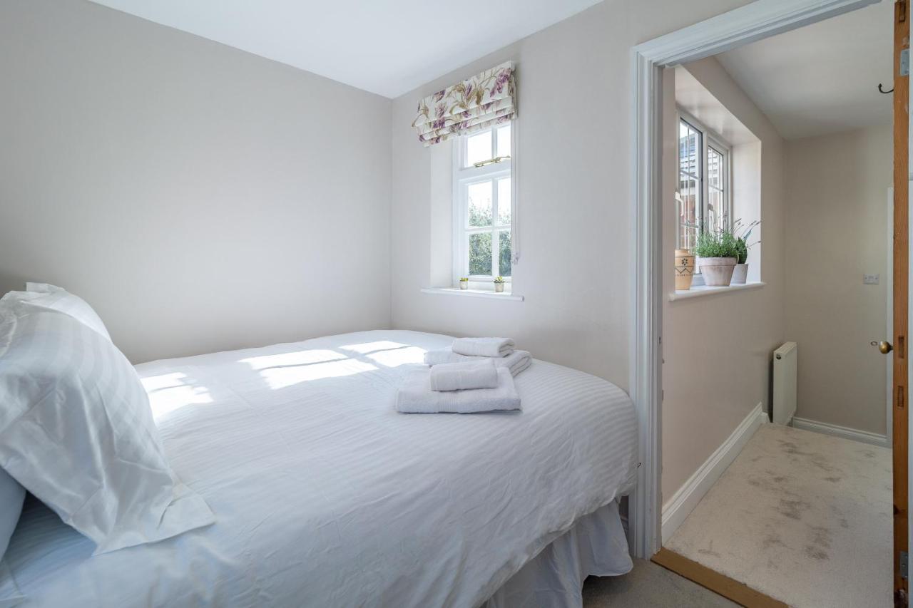 Adorable Cottage With A Log Burner In Heavenly Village - Constable Lodge Nayland Exteriér fotografie