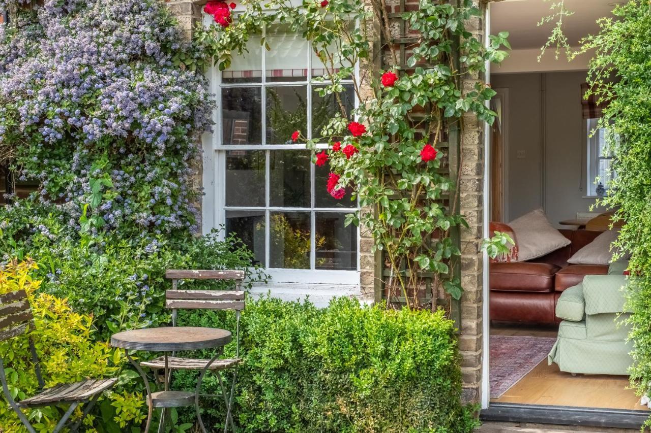 Adorable Cottage With A Log Burner In Heavenly Village - Constable Lodge Nayland Exteriér fotografie